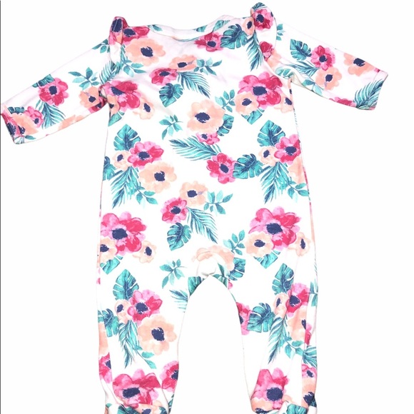Nicole Miller size 0-3 months floral pajama onesie - Picture 3 of 4